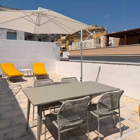 Apartment Dimora Silvia By Monholiday