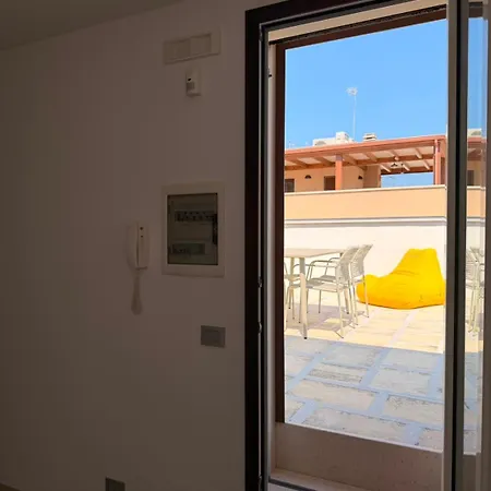 Apartment Dimora Silvia By Monholiday