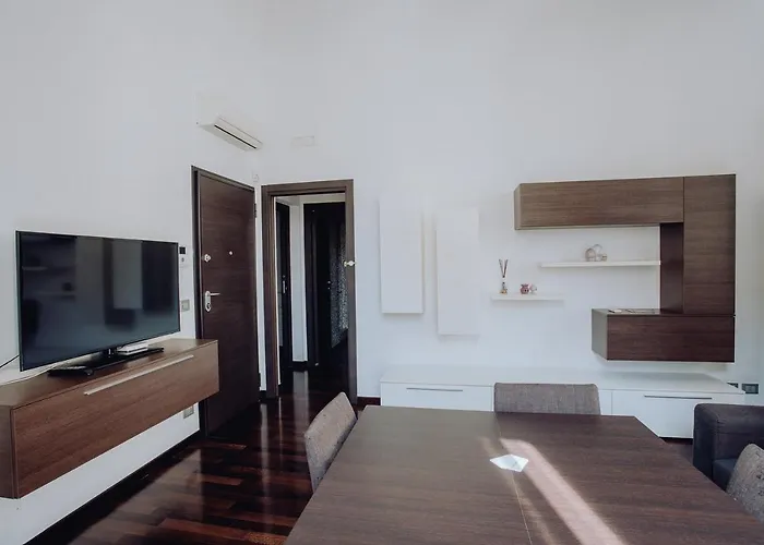 شقة Dimora Silvia By Monholiday